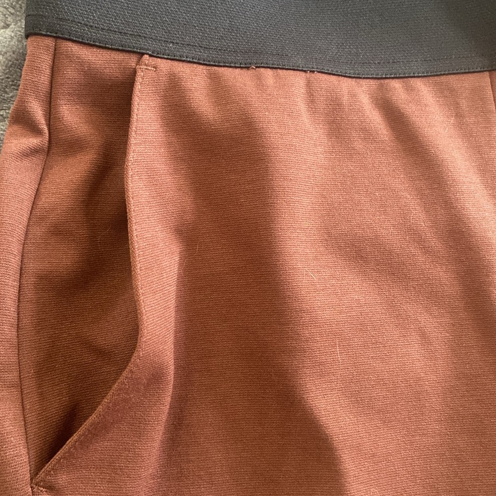 DG2  by Diane Gilman Ponte Knot pull on pants - Picture 4 of 4